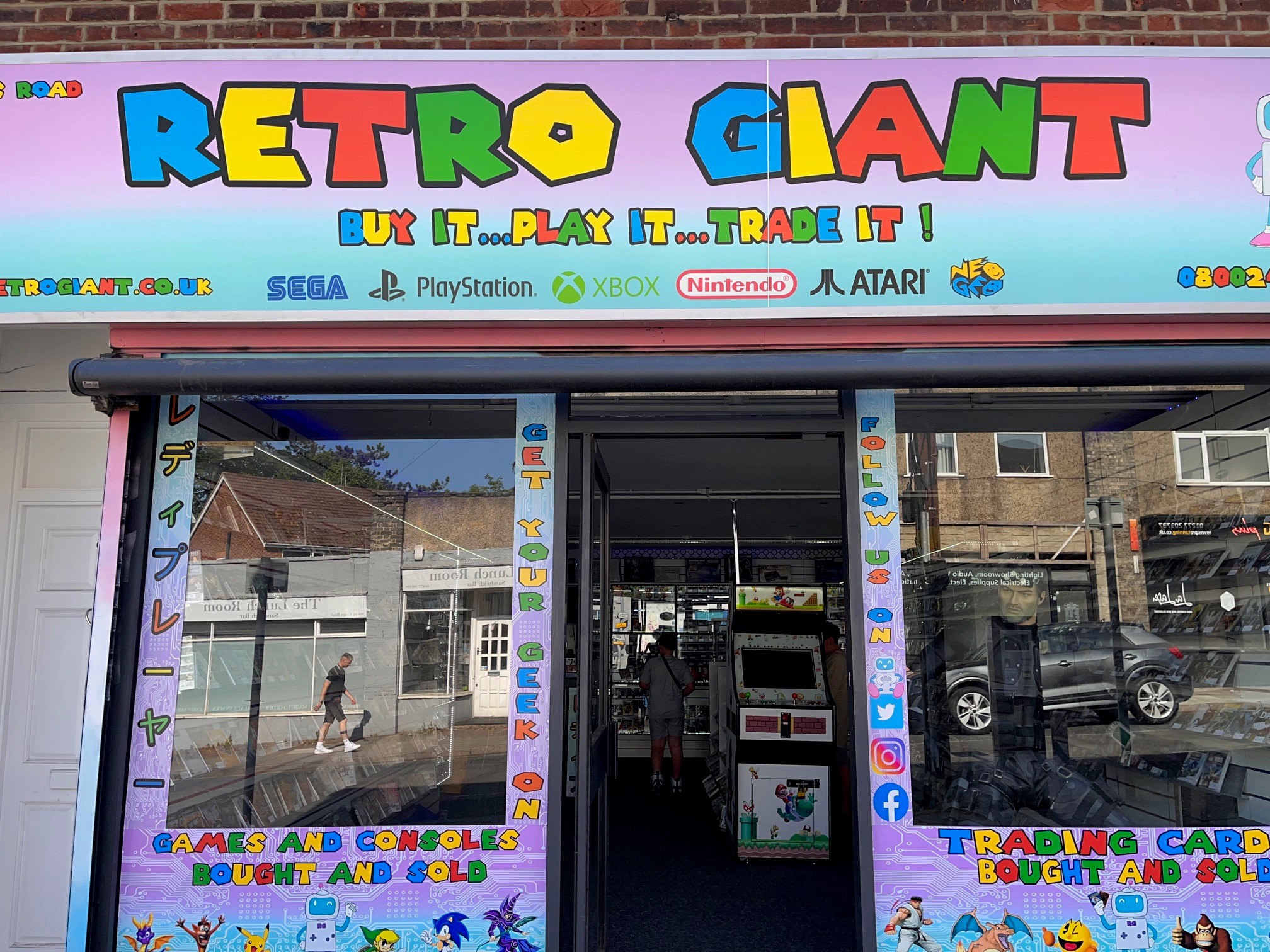 Retro Giant storefront - Buy, Sell and Trade retro video games, consoles and trading cards