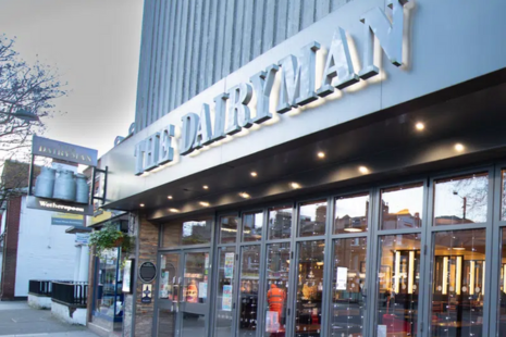 Image showing the exterior of The Dairyman pub on Brentwood High Street.