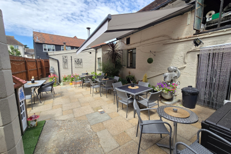 Outdoor seating area at Ravens Bakery.