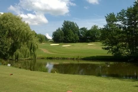 weald park golf club